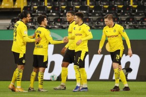 关于德国杯加时末段走向成谜；夏洛特黄蜂门线救险；悬念犹存；球队文化再被提及的信息-竞技宝体育