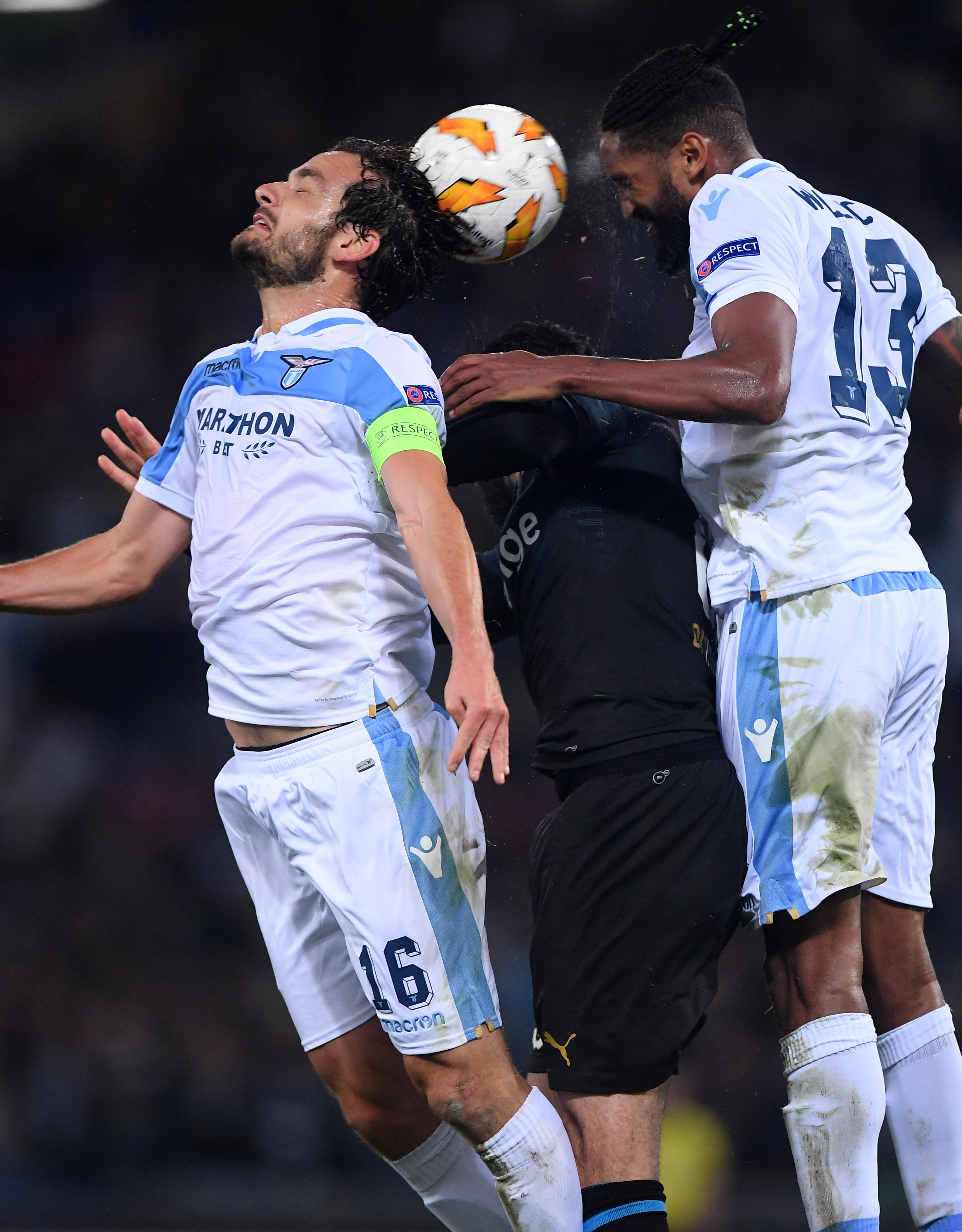 清晨欧联焦点战；马赛战术微调；悬念犹存；团队化学反应显著(马赛夺欧冠)